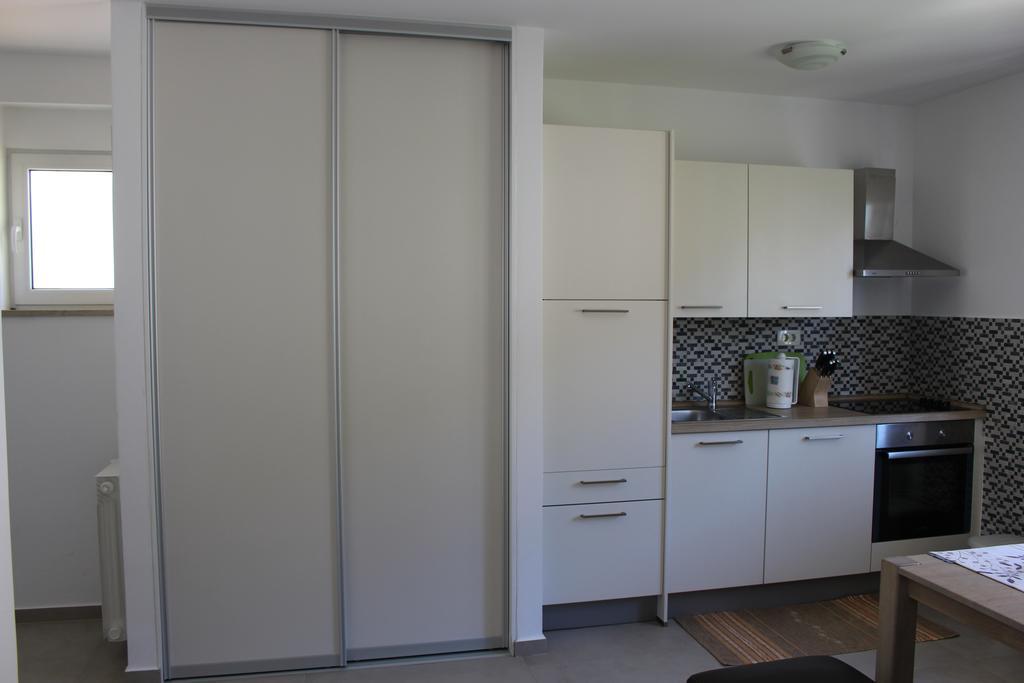 Aleksandar Apartman